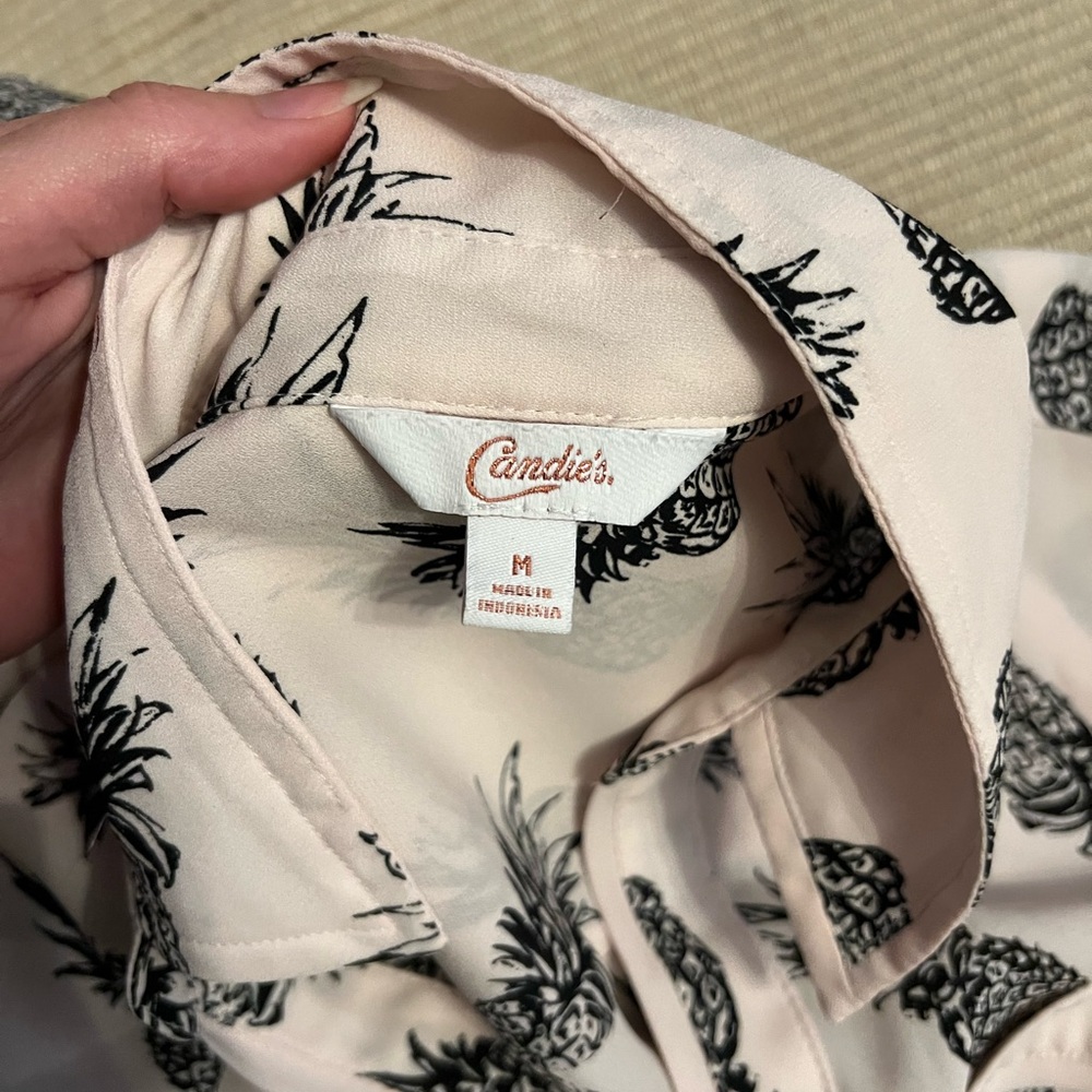 Button Up - Picture 3 of 3